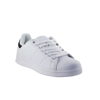 Man Shoes Casual-Sneakers White sneakers with black